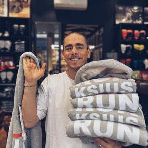 SWEAT RUN KSIUS GRIS